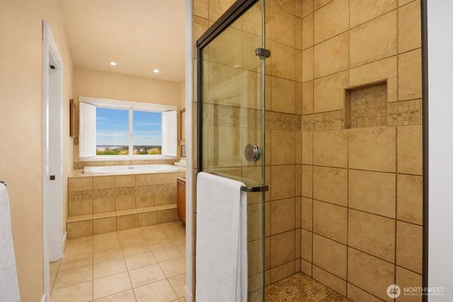 37549 NE Olympic View Road, Hansville, WA 98340