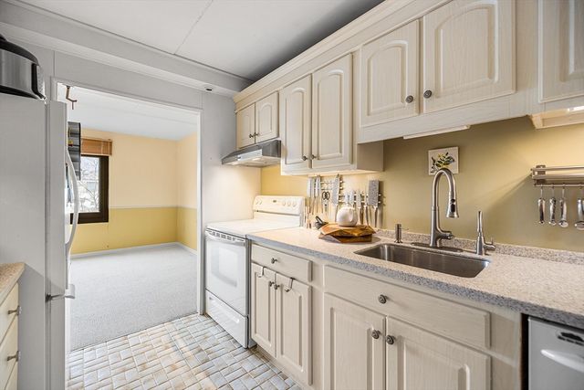 51 Broad Reach M12A, Weymouth, MA 02191