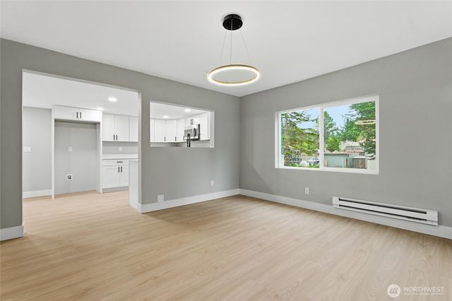 35224 312th Way SE, Enumclaw, WA 98022