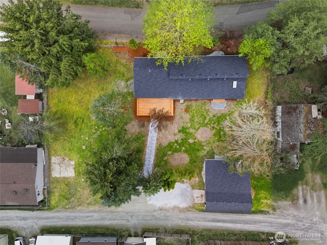 35224 312th Way SE, Enumclaw, WA 98022