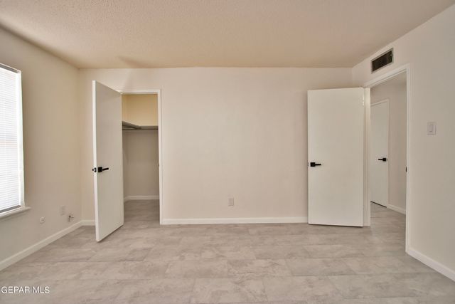 6201 Escondido Drive, 13B, El Paso, TX 79912