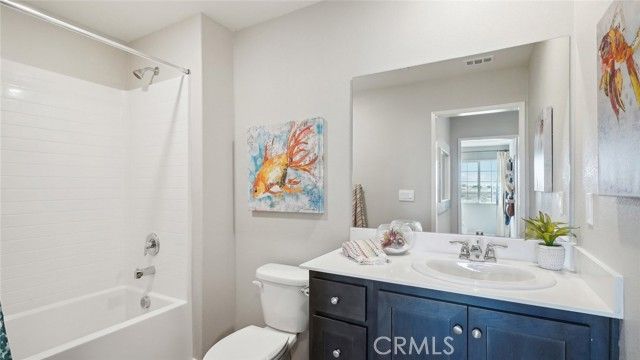 31135 Southern Oak Drive, Winchester, CA 92596