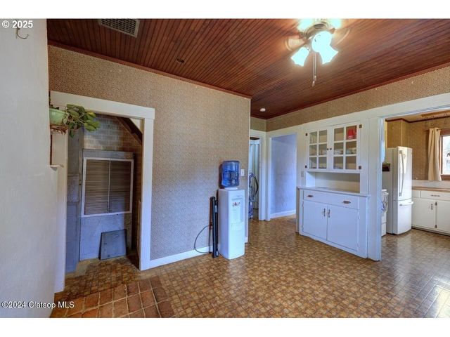41235 OLD HIGHWAY 30, Astoria, OR 97103