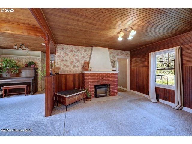 41235 OLD HIGHWAY 30, Astoria, OR 97103