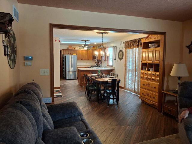 33671 Woodmont Ridge Drive, New Carlisle, IN 46552