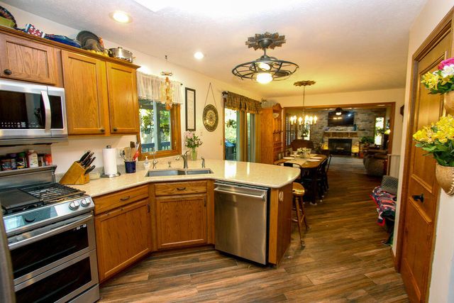 33671 Woodmont Ridge Drive, New Carlisle, IN 46552