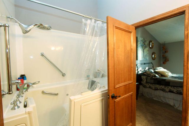 33671 Woodmont Ridge Drive, New Carlisle, IN 46552