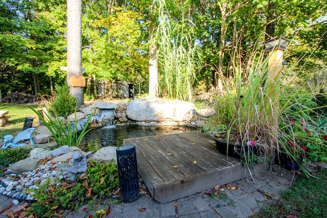 33671 Woodmont Ridge Drive, New Carlisle, IN 46552