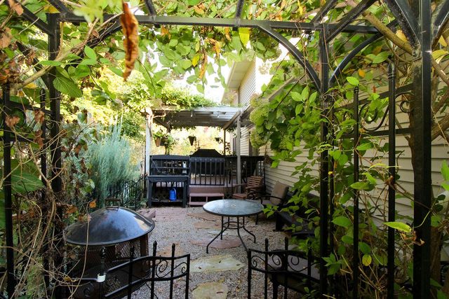 33671 Woodmont Ridge Drive, New Carlisle, IN 46552