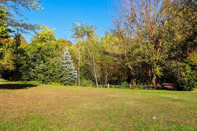 33671 Woodmont Ridge Drive, New Carlisle, IN 46552