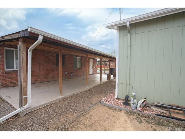 2501 Quebec St, Denver, CO 80207