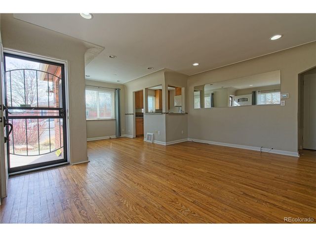 2501 Quebec St, Denver, CO 80207
