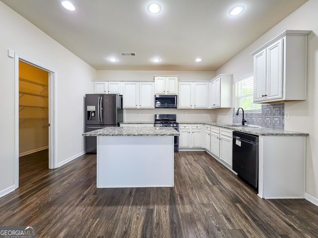 447 Blue Sky Circle, Acworth, GA 30102