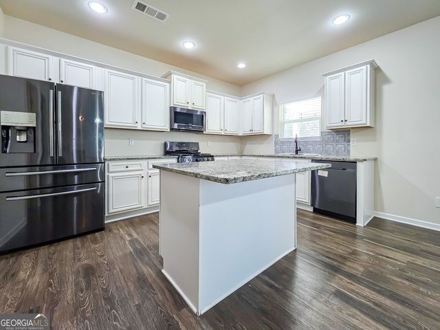 447 Blue Sky Circle, Acworth, GA 30102