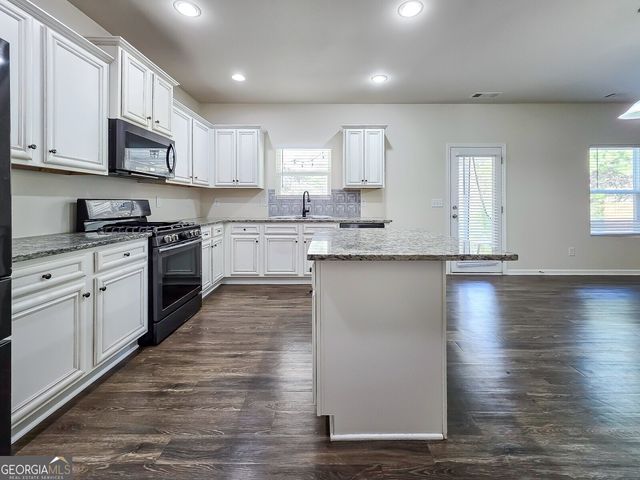 447 Blue Sky Circle, Acworth, GA 30102