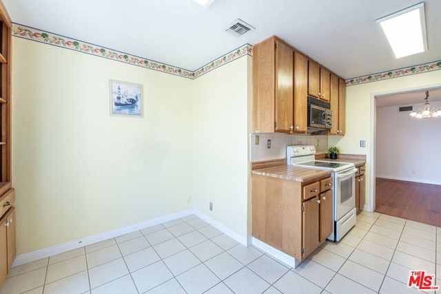4210 Via Arbolada 220, Los Angeles, CA 90042