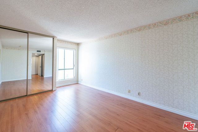 4210 Via Arbolada 220, Los Angeles, CA 90042