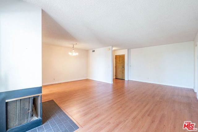 4210 Via Arbolada 220, Los Angeles, CA 90042