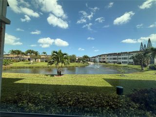 3500 NW 48th Ave 411, Lauderdale Lakes, FL 33319