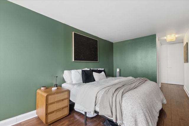 360 E Randolph Street 3205, Chicago, IL 60601