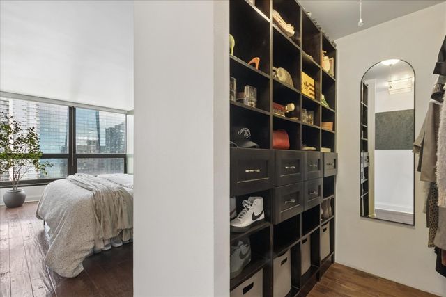 360 E Randolph Street 3205, Chicago, IL 60601