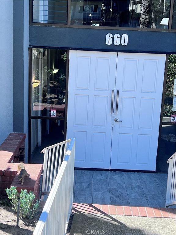 660 The Village, Redondo Beach, CA 90277 — exterior