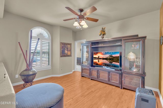 2037 PASEO DEL REY Drive, El Paso, TX 79936