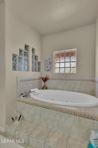 2037 PASEO DEL REY Drive, El Paso, TX 79936