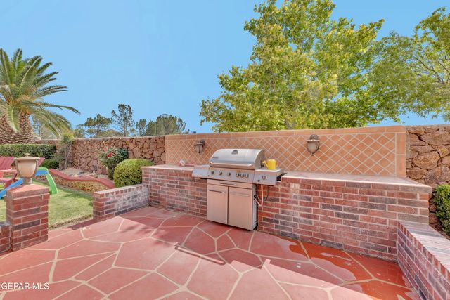 2037 PASEO DEL REY Drive, El Paso, TX 79936