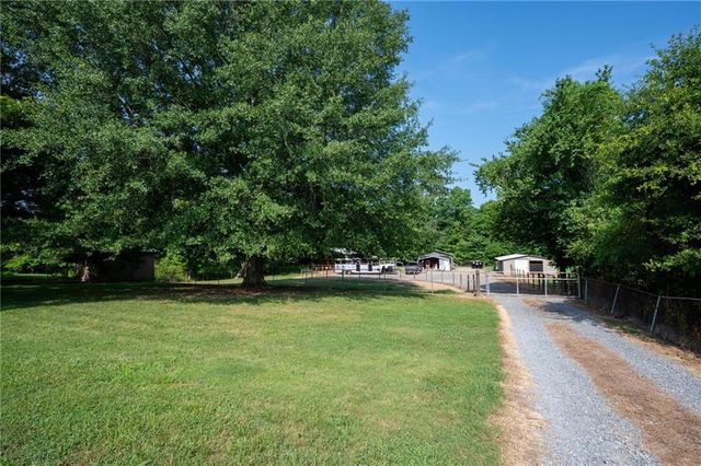 171 Walker Road NW, Cartersville, GA 30121