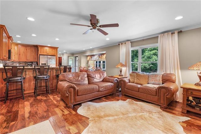 171 Walker Road NW, Cartersville, GA 30121