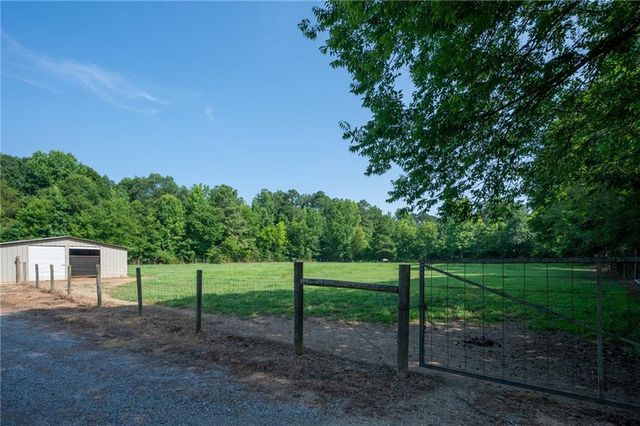 171 Walker Road NW, Cartersville, GA 30121