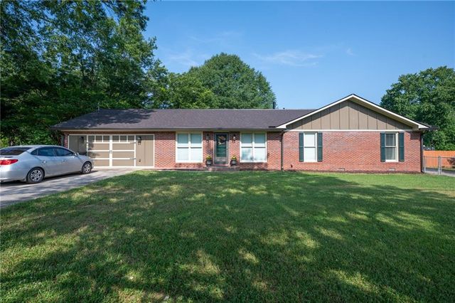 171 Walker Road NW, Cartersville, GA 30121