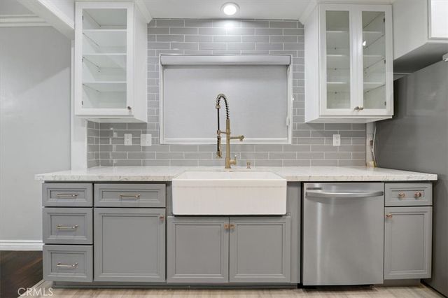 11514 Mollyknoll, Whittier, CA 90604