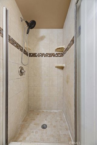 11514 Mollyknoll, Whittier, CA 90604