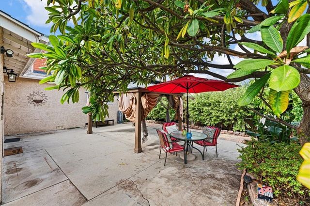 11514 Mollyknoll, Whittier, CA 90604