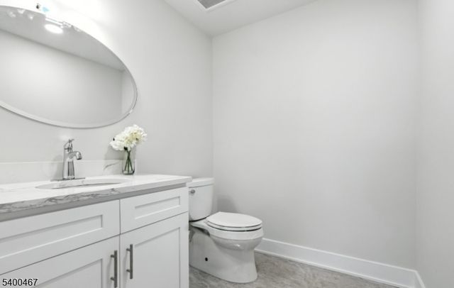 192 Canterbury Ave, North Arlington Boro, NJ 07031