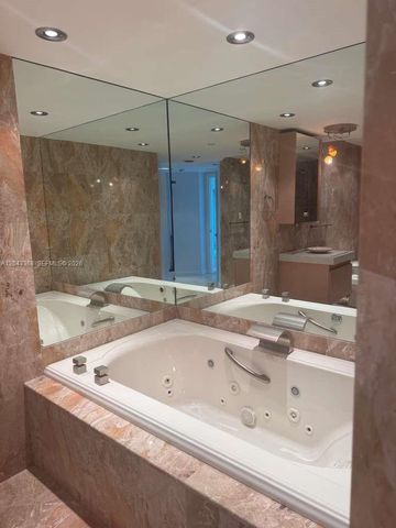 5025 Collins Avenue 1602, Miami Beach, FL 33140