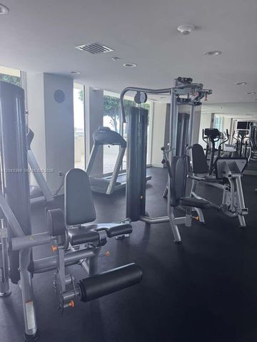 5025 Collins Avenue 1602, Miami Beach, FL 33140