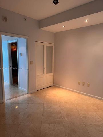 5025 Collins Avenue 1602, Miami Beach, FL 33140