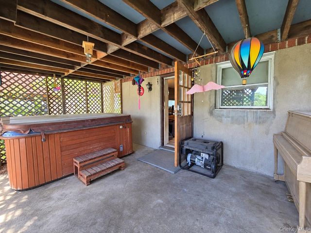 37 Marino Avenue, Port Washington, NY 11050