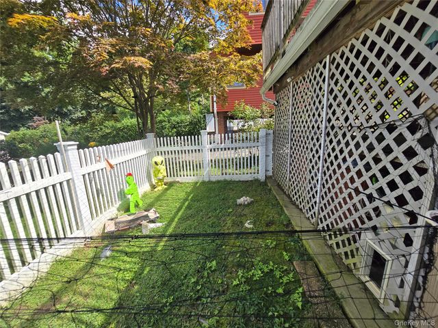 37 Marino Avenue, Port Washington, NY 11050