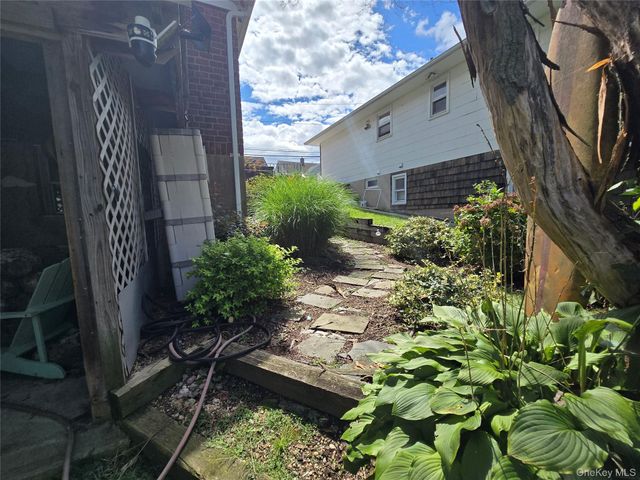 37 Marino Avenue, Port Washington, NY 11050