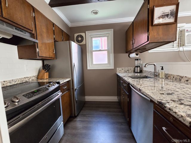 37 Marino Avenue, Port Washington, NY 11050