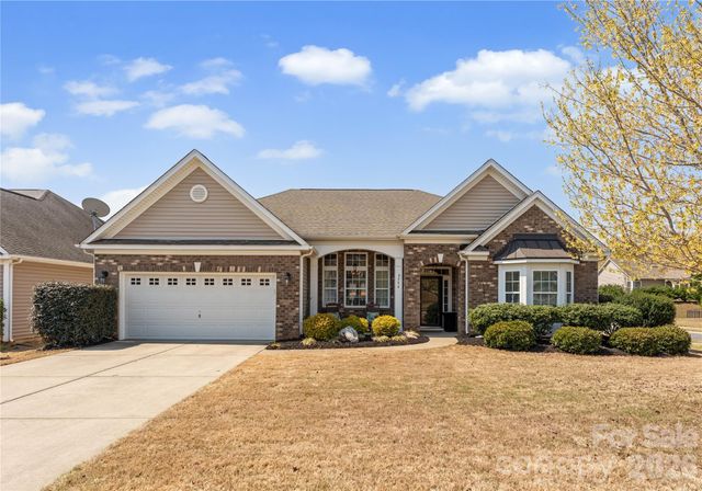 596 Rosemary Lane, Tega Cay, SC 29708