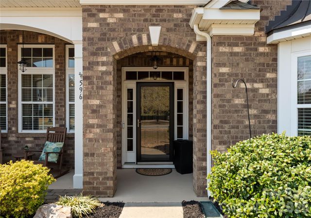 596 Rosemary Lane, Tega Cay, SC 29708