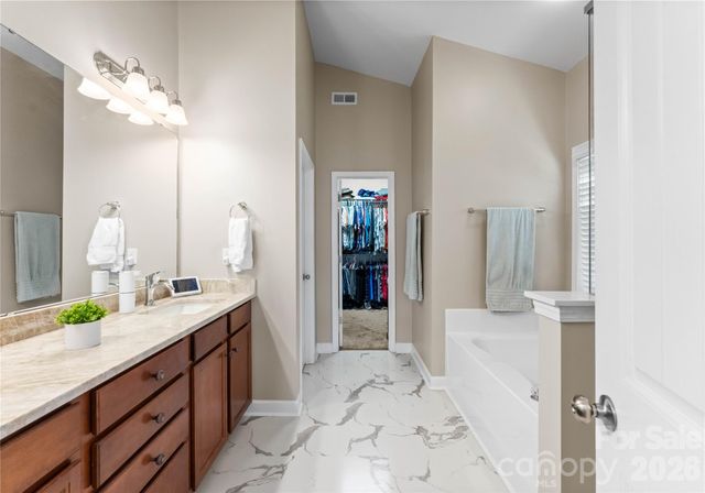 596 Rosemary Lane, Tega Cay, SC 29708