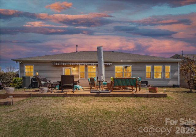 596 Rosemary Lane, Tega Cay, SC 29708