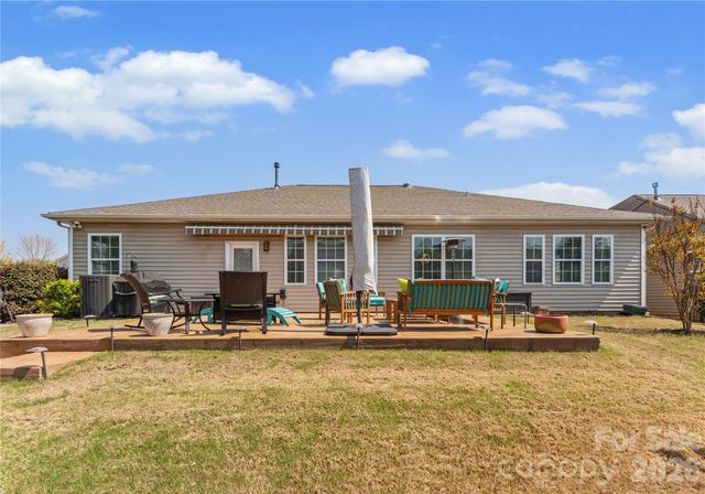 596 Rosemary Lane, Tega Cay, SC 29708