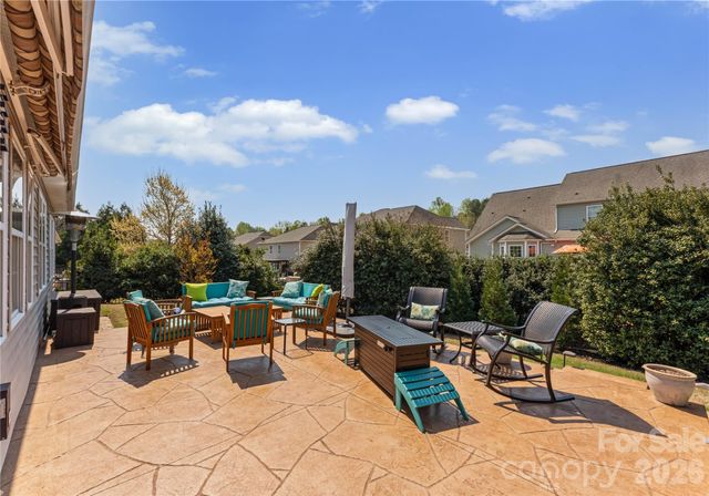 596 Rosemary Lane, Tega Cay, SC 29708